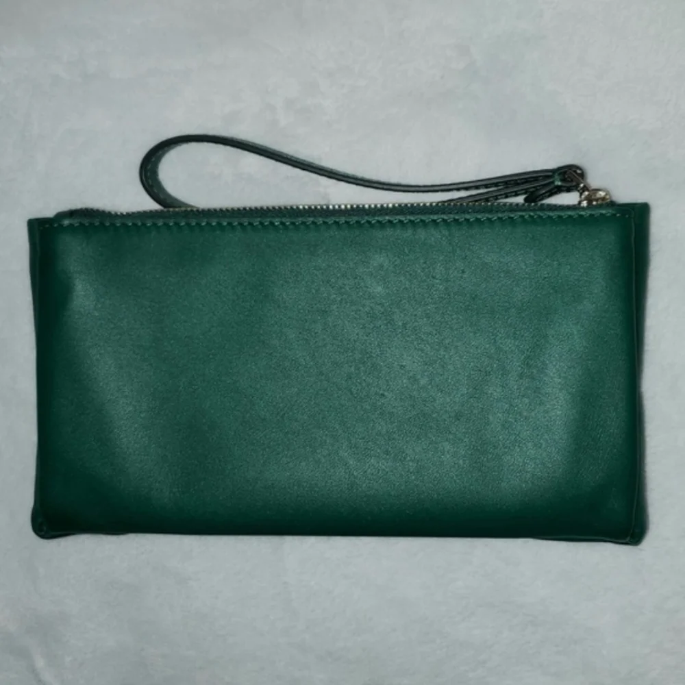 Kate Spade Smooth Leather Millie Bow Wristlet